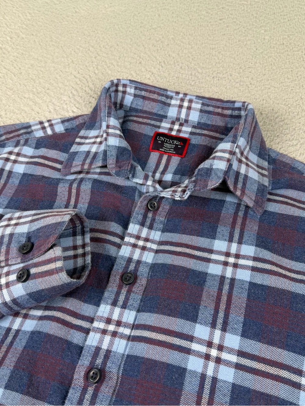 Untuckit Barrington Flannel Shirt Mens Medium Blue Button Long Sleeve Preppy